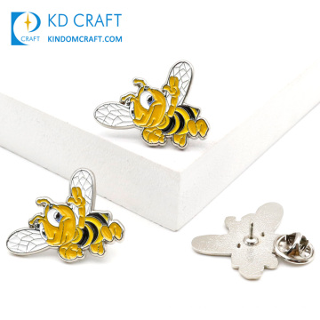 Wholesale custom metal cartoon lapel pins badge cute animal black gold color enamel happy brooch honey bee pins for souvenir